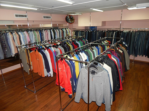 Фото 15 - Готовый Бизнес. Магазин stock и second-hand одежды
